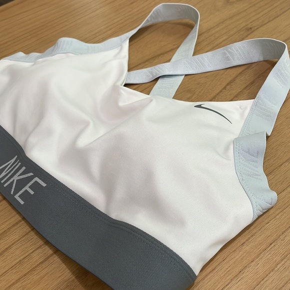 Nike Dri-Fit Sports Bra - Picture 2 of 5